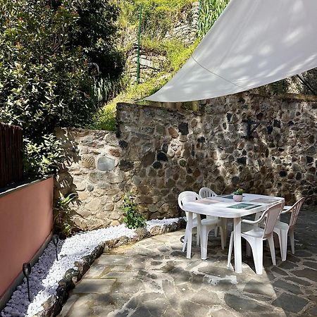 Terrace & Parking - Holiday Home Near Fegina Beach Monterosso al Mare Exteriér fotografie