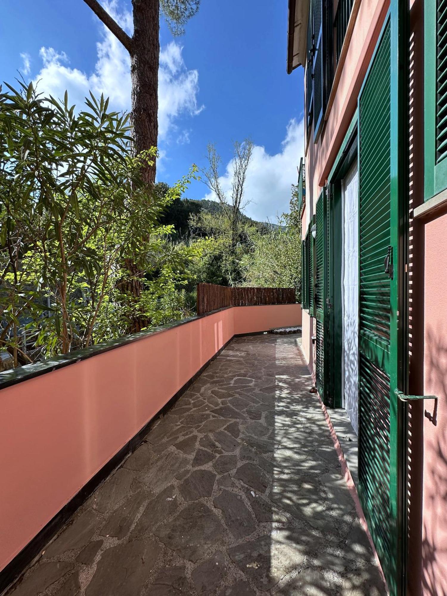 Terrace & Parking - Holiday Home Near Fegina Beach Monterosso al Mare Exteriér fotografie