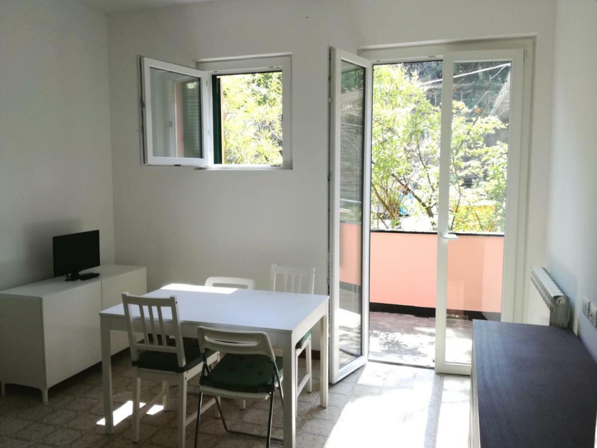 Terrace & Parking - Holiday Home Near Fegina Beach Monterosso al Mare Exteriér fotografie