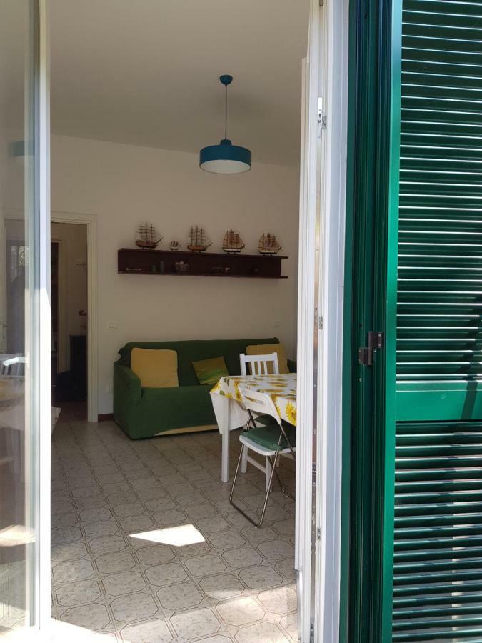 Terrace & Parking - Holiday Home Near Fegina Beach Monterosso al Mare Exteriér fotografie
